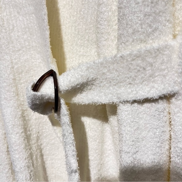 Barefoot Dreams cardigan ivory sweater: Box O - Picture 4 of 11